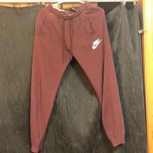 Nike joggers
